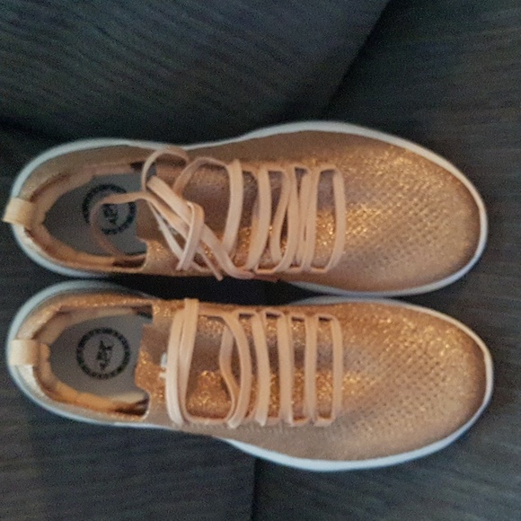 APL womens'Techloom Breeze - Picture 6 of 6